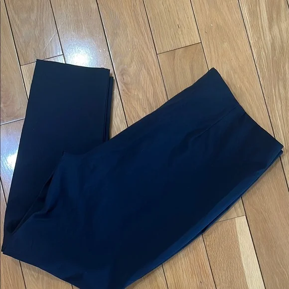 The Limited Women’s Blue Straight Leg Pants - Picture 3 of 3